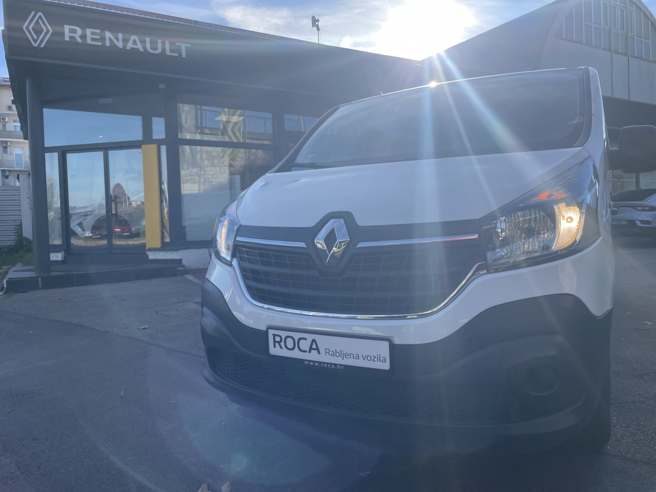 Renault Trafic Furgon 2,0 dCi 120 L2H1P2