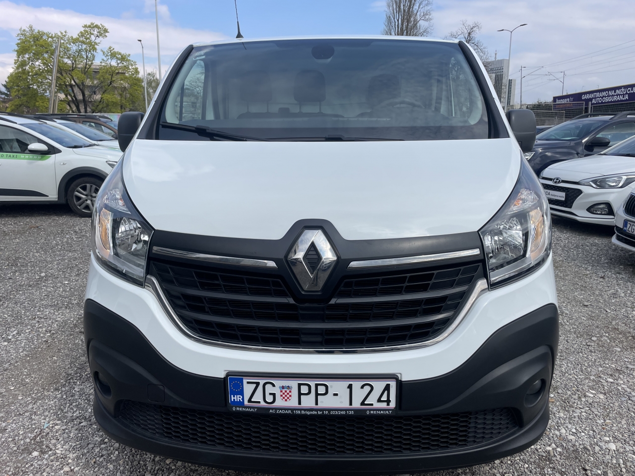 Renault Trafic Furgon 2,0 dCi 120 L2H1P2